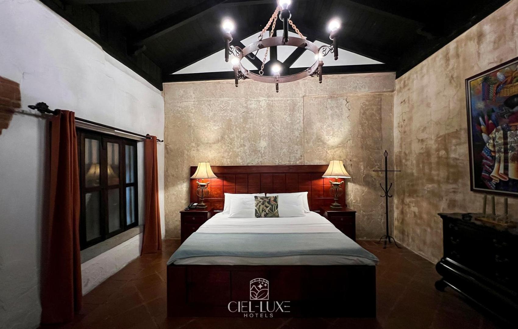 Ciel Luxe Hotels Antigua Guatemala エクステリア 写真